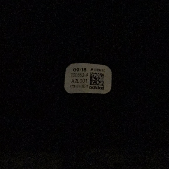 Designer Adidas Beanie - Climawarm 🆕🆕🆕 Unisex Temperature Regulation - Picture 4 of 6